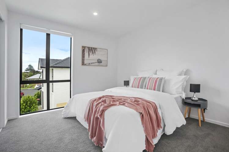 4/10 Shamrock Lane Te Atatu Peninsula_22