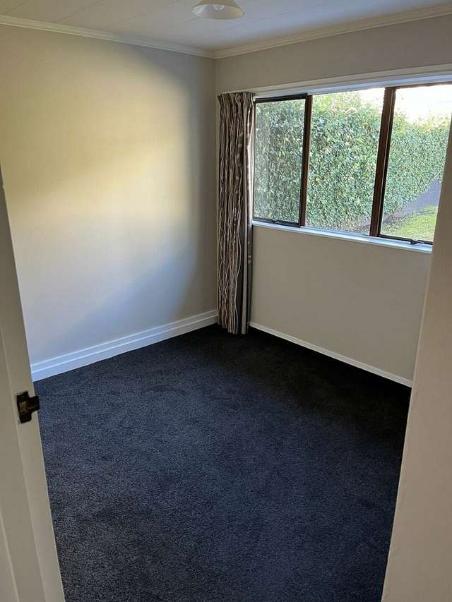 1/77 Shakespeare Road Bluff Hill_1