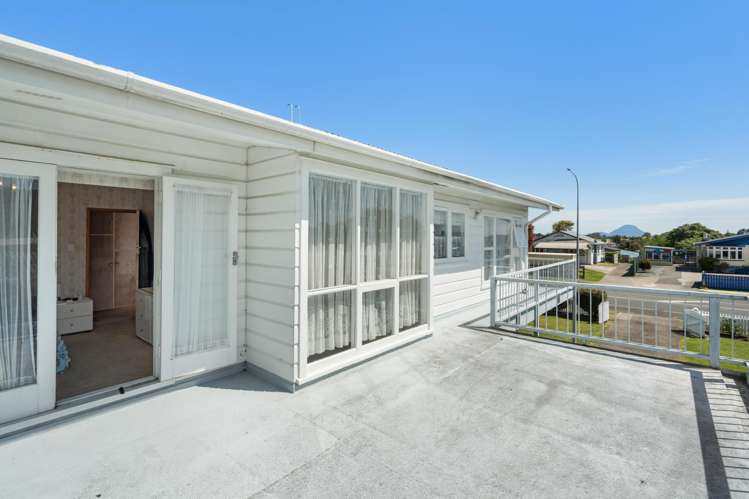 1 & 2/75 Domain Road Whakatane_21