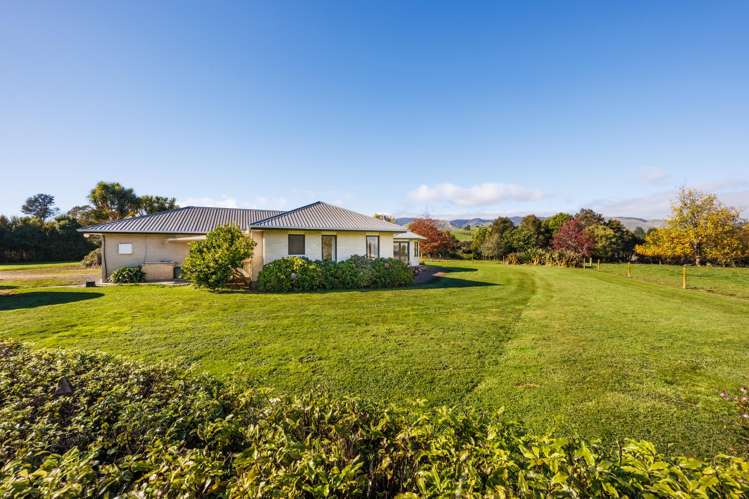 139 Awahou South Road Ashhurst_21