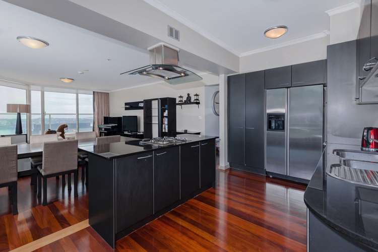 2602/8 Albert Street Auckland Central_0