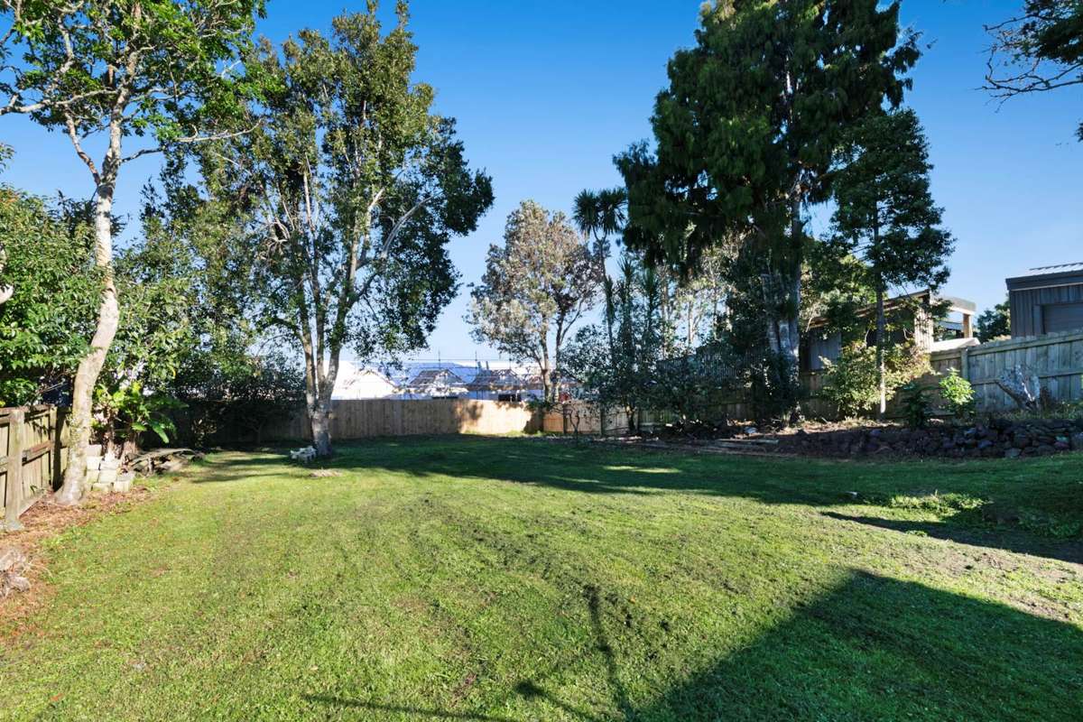35 Vipond Road_5