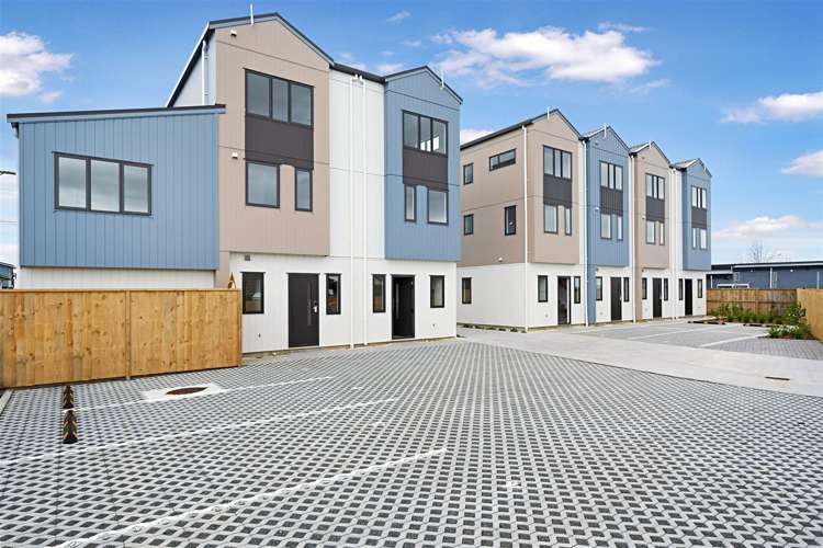 4/2 Abbotleigh Avenue Te Atatu Peninsula_18