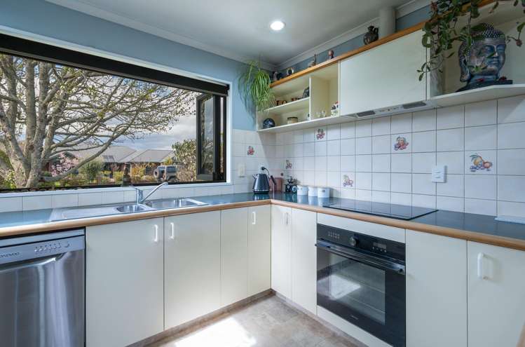 6 Saint James Avenue Richmond_11