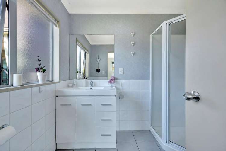 433 Hukanui Road Rototuna_7