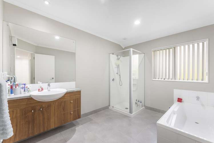 132 Cyril French Drive Flat Bush_14