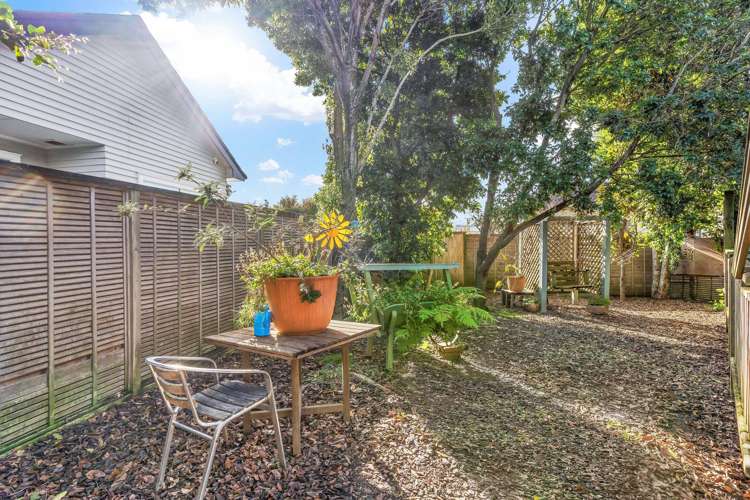 31 Riverview Road Panmure_9