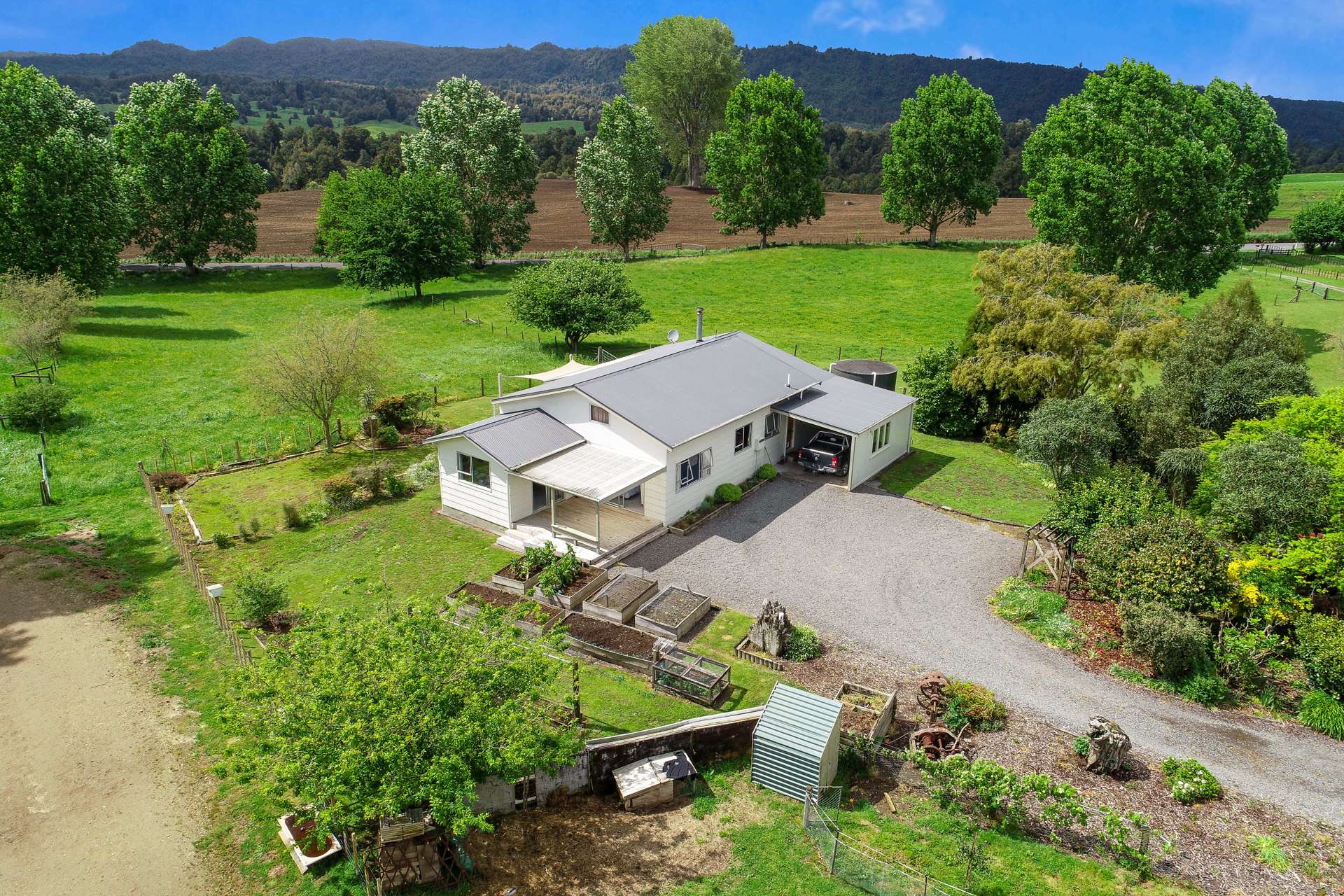 267 Whakapapa Road Kakahi_0