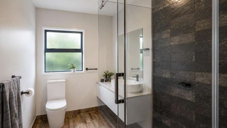 3A Manuka Road Huntly_18