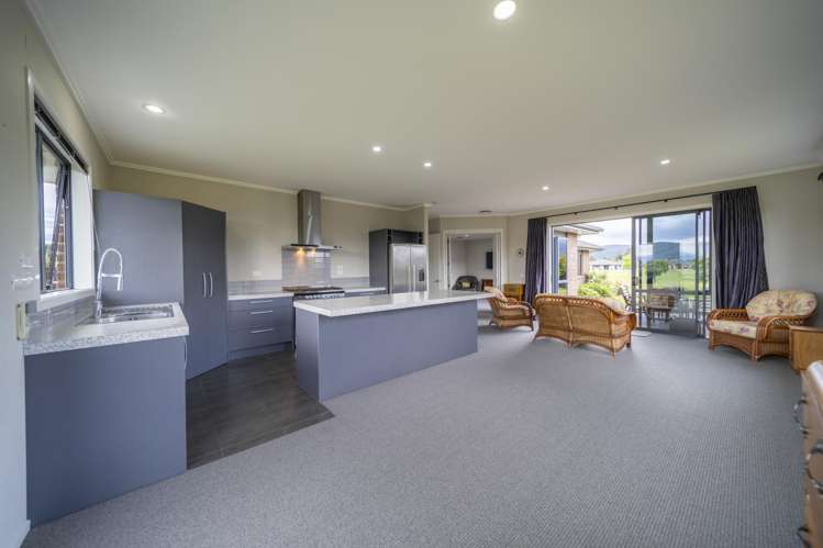 11 Acheron Way Te Anau_8