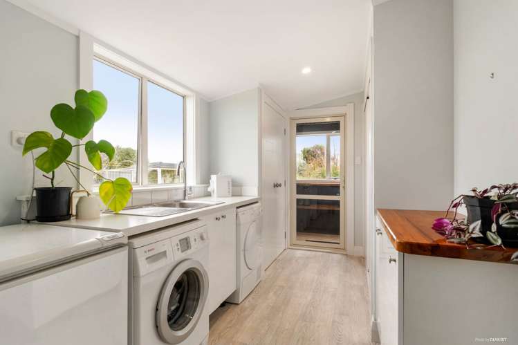 290 Pollok Wharf Road Pollok_15