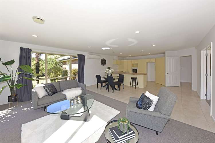 11 Coppinger Terrace Aidanfield_2