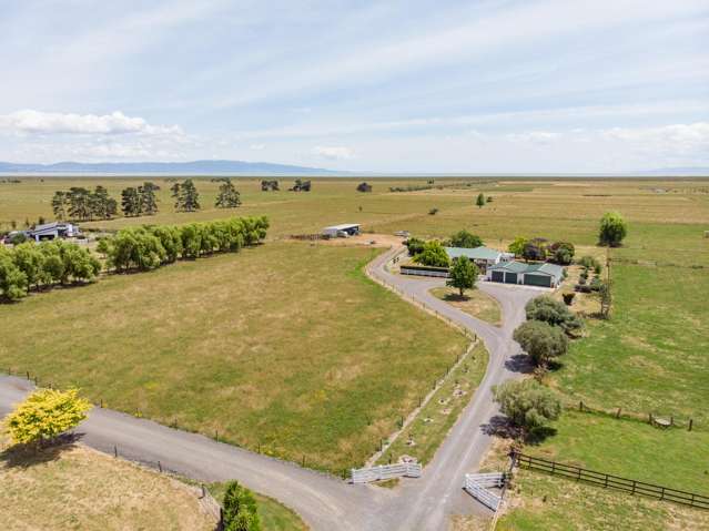 LOVELY HOME, SHEDDING & INCOME POTENTIAL