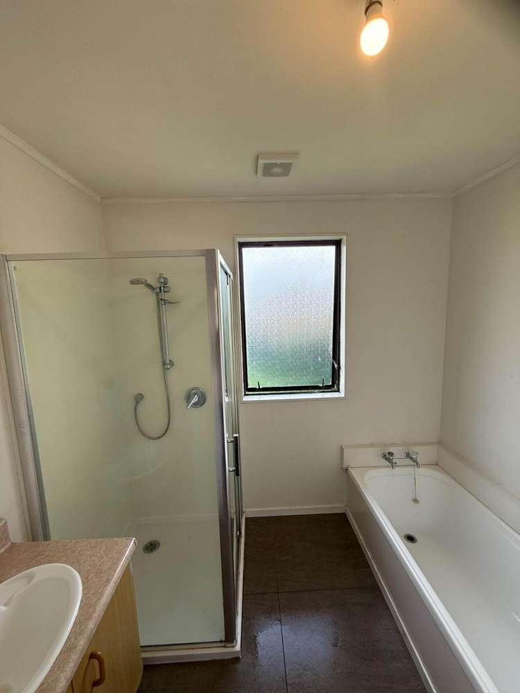 1/24 Norrie Smith Avenue Clover Park_8