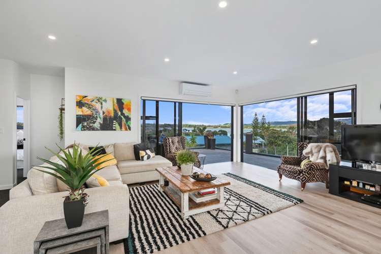 131 Omaha Drive Omaha_8