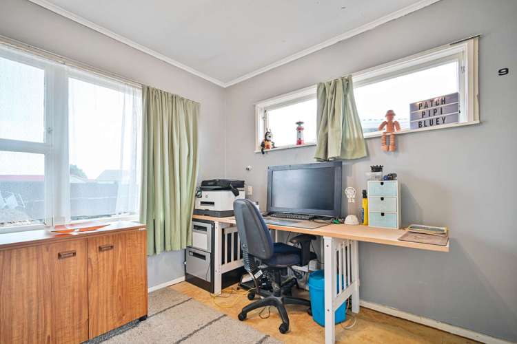 83 Wycliffe Street Onekawa_8