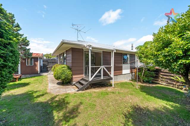 69b Hartford Crescent Totara Park_1