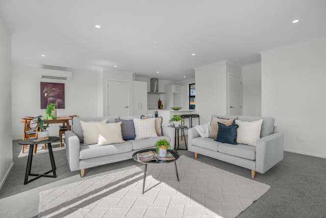 2/215 Stokes Valley Road Stokes Valley_4