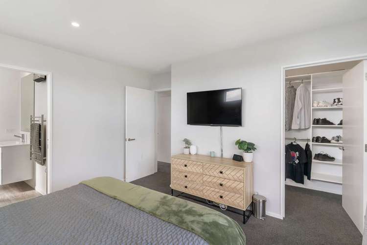 77 Hungerford Drive Rolleston_24