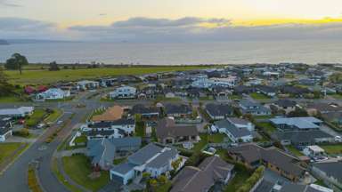 8 Ernest Kemp Rise_1