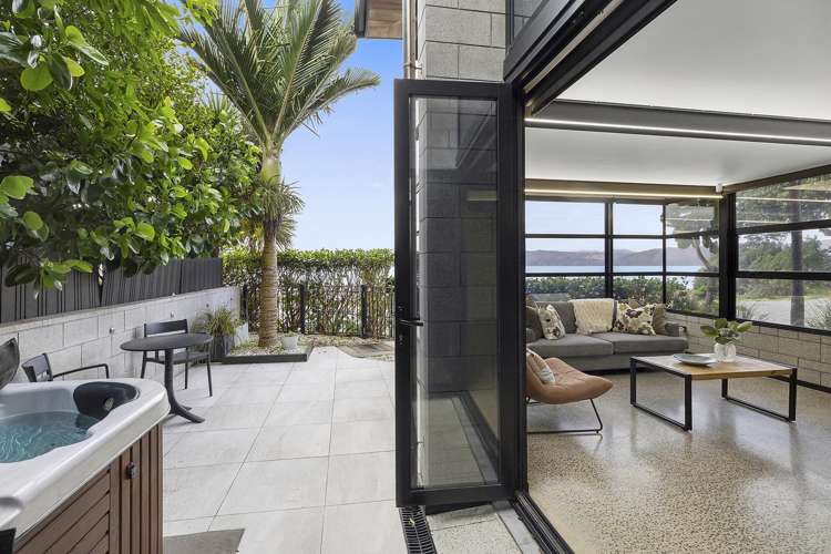 377A Karaka Bay Road Karaka Bays_13
