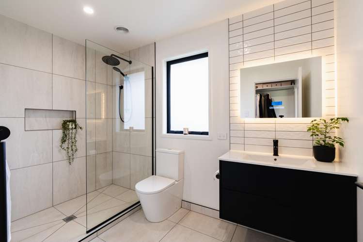 113 Formby Street Outram_14