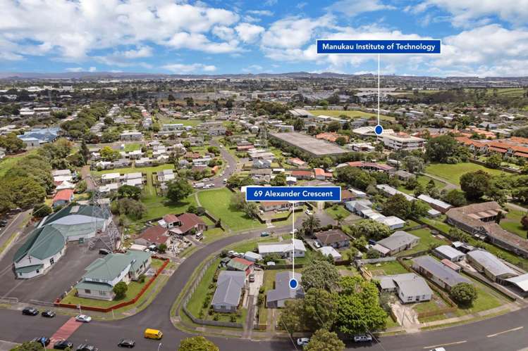 69 Alexander Crescent Otara_26
