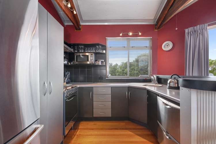 8 Te Waaka Terrace Kuratau_11