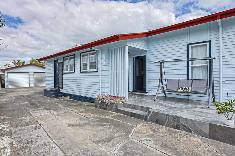 1028 Campbell Street Raureka_11