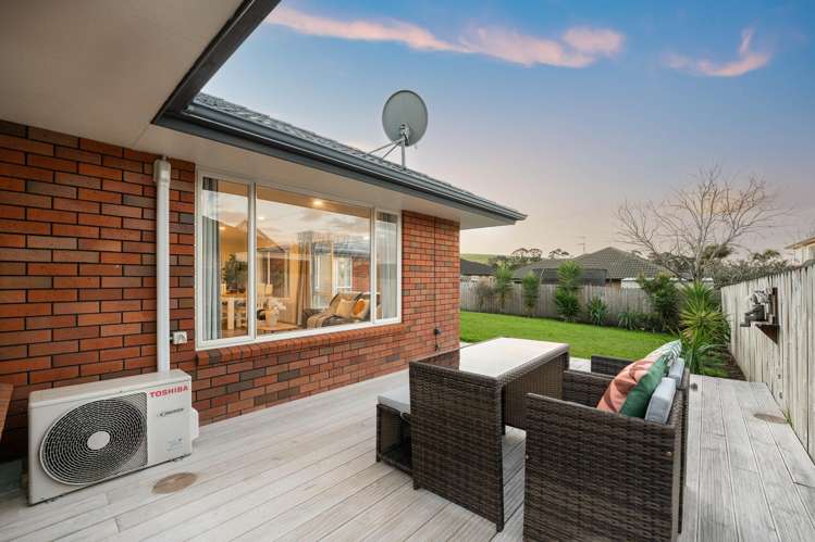 8 Belcoo Crescent East Tamaki_15