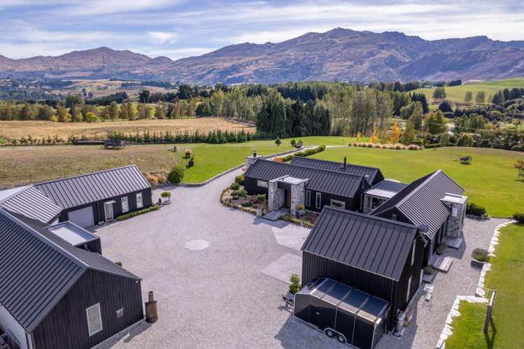 142 Slopehill Road_2