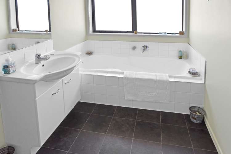 16 Grandvue Drive Twizel_16