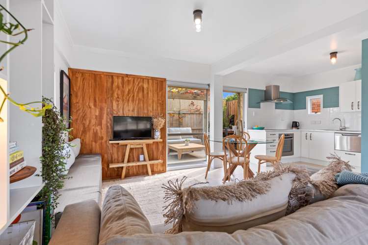 29a Doment Crescent Orewa_5