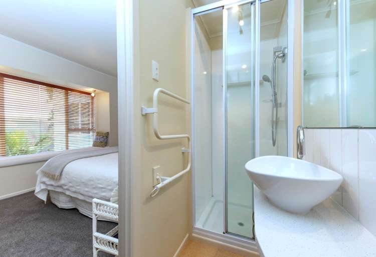 30 Arama Avenue Titirangi_8