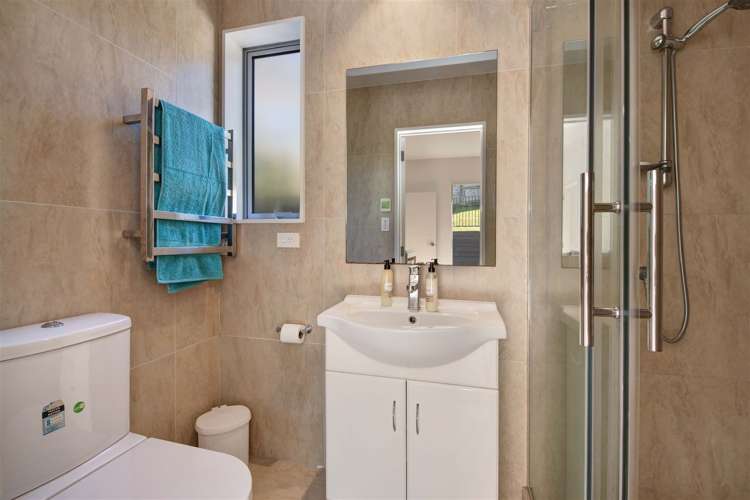 1 Astrolabe Place Gulf Harbour_12