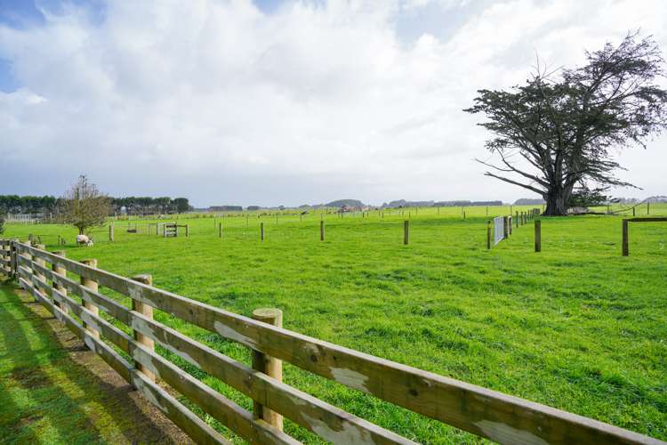 360 Bay Road West Plains_21