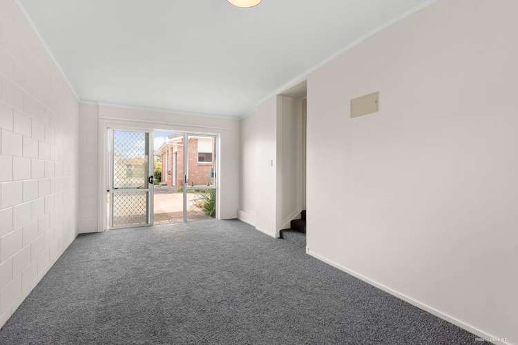 2/94 Nile Road Milford_13