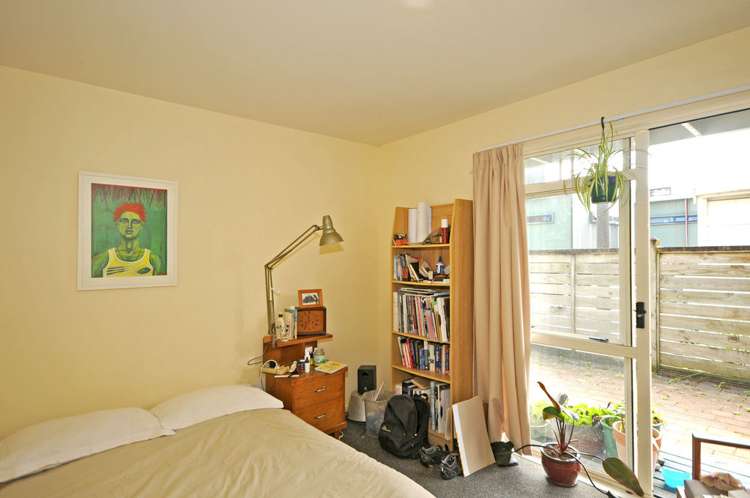 12/10 Colombo Street Newtown_9