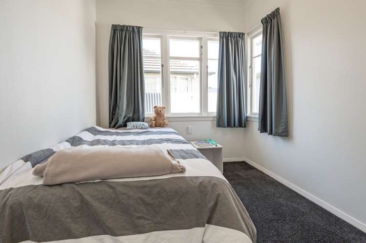 1003 Oliphant Road Raureka_9