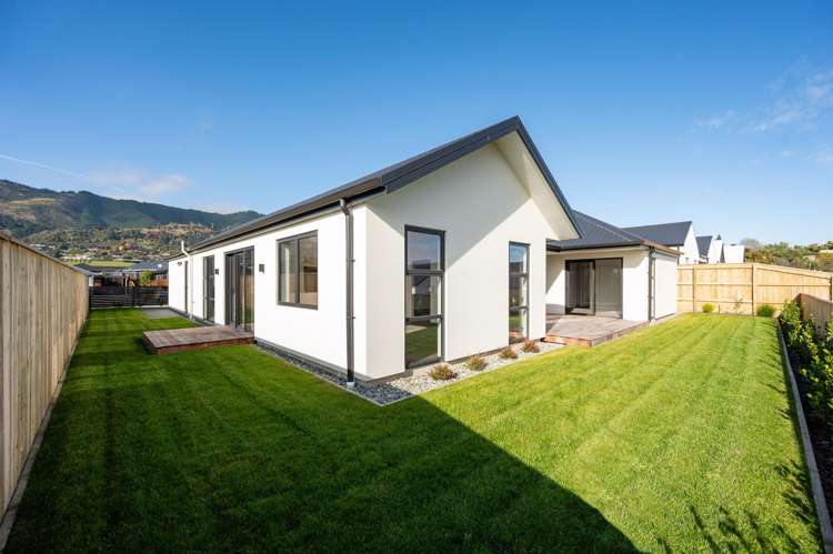 8 Paton Road Richmond_22