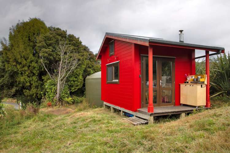 52 Main Road Halfmoon Bay_11