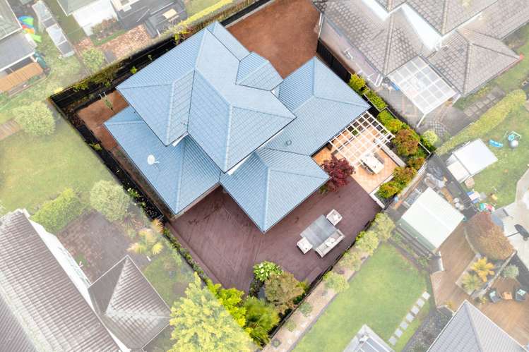 2/7 Solana Court Botany Downs_18