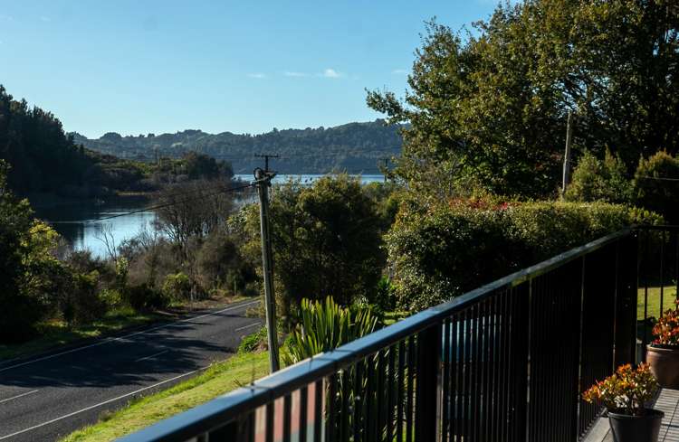 75 State Highway 30 Lake Rotoma_24