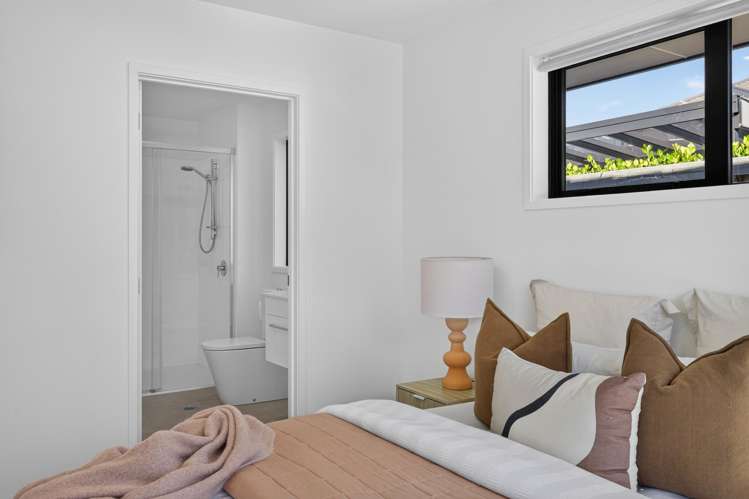 27 Furlong Street Yaldhurst_13