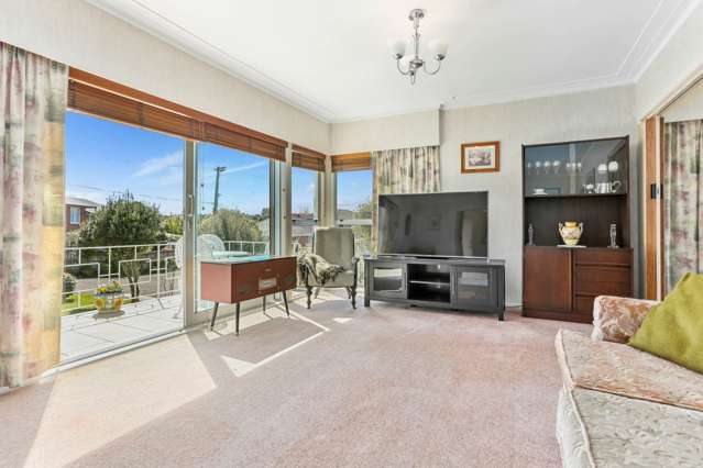 13 Camellia Place Mount Roskill_3