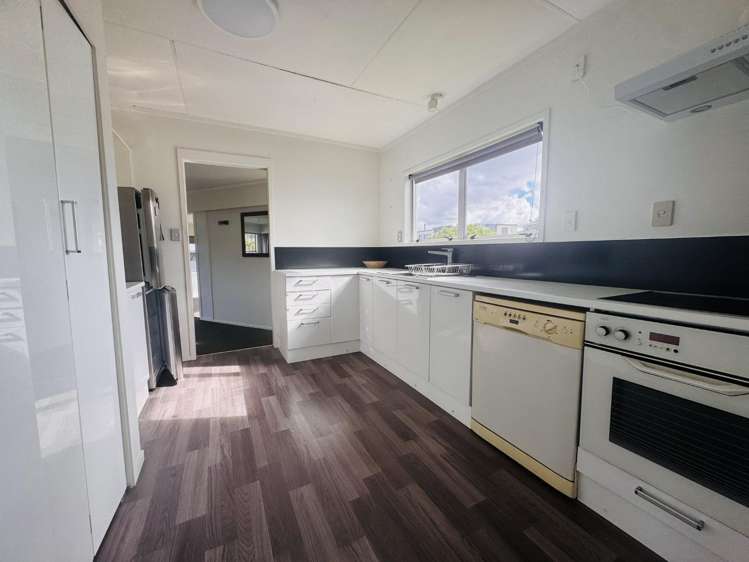 2 Watt Street Whitianga_12
