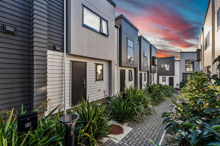 56 Raupeti Lane Henderson_19