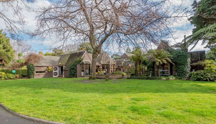 9 Karaka Grove_0