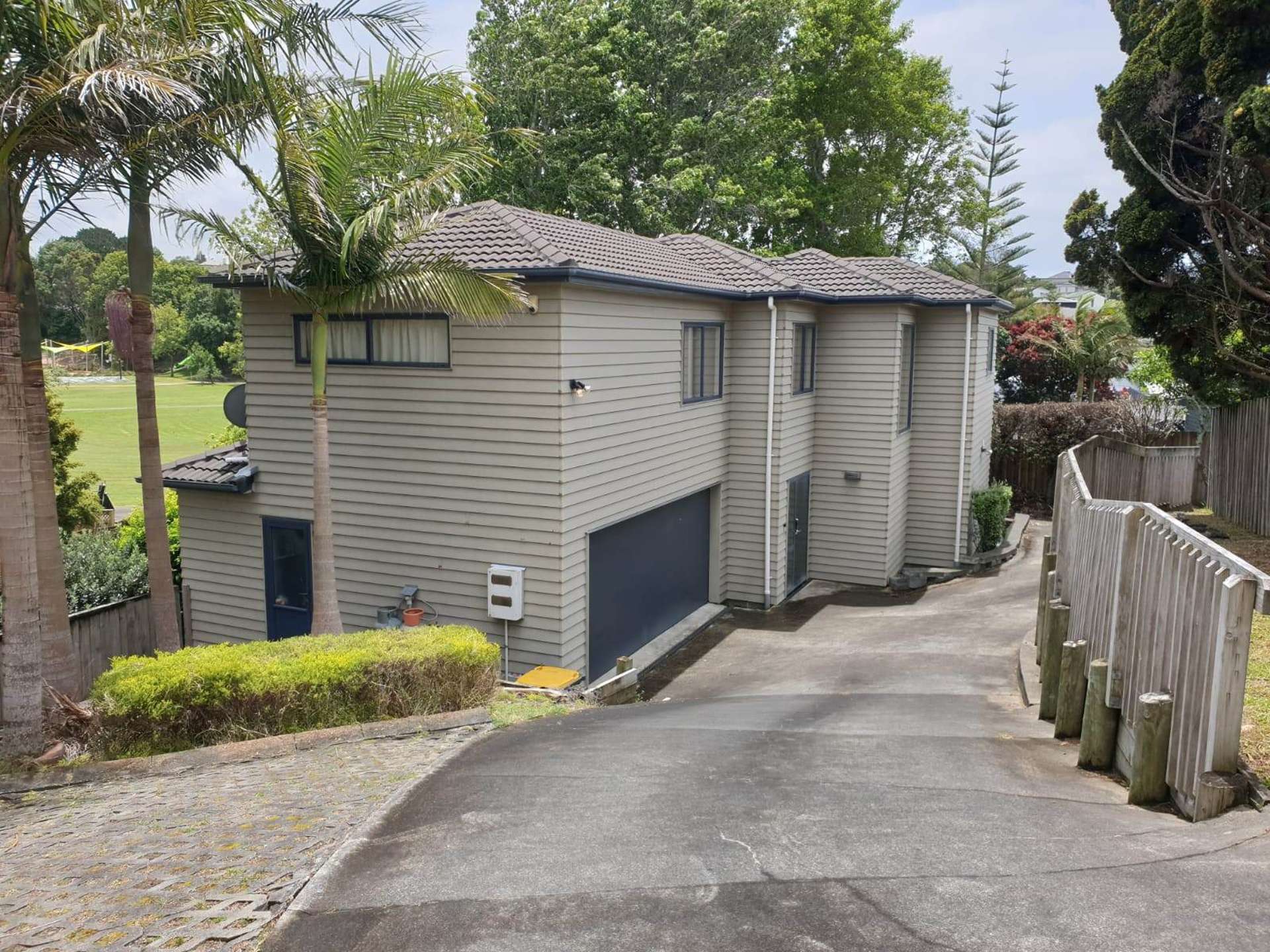 8a Ngatoa Place Glenfield_0