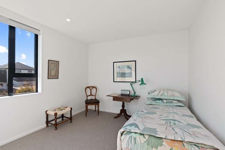 4/18 Cornwall Street Saint Albans_16